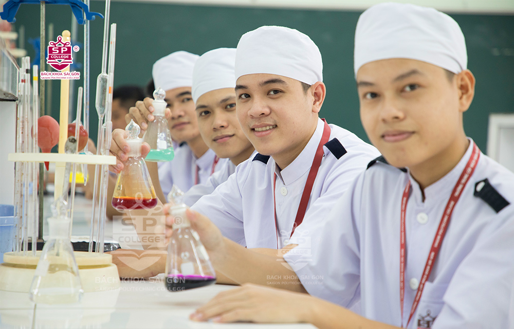 những tố chất để trở thành người dược sĩ giỏi