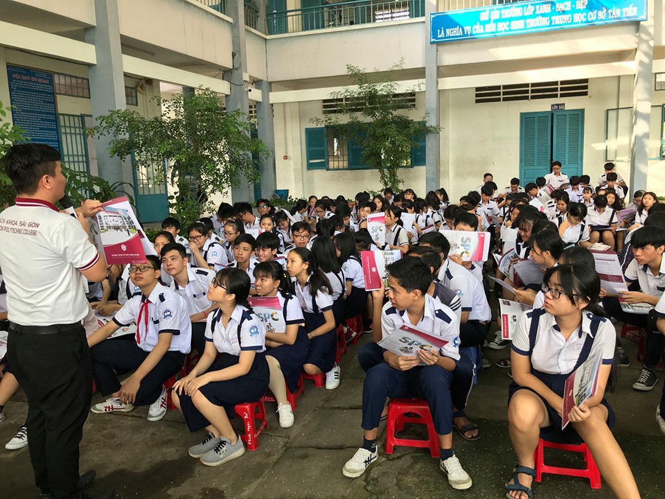 tư vấn tuyển sinh lớp 9 học trung cấp